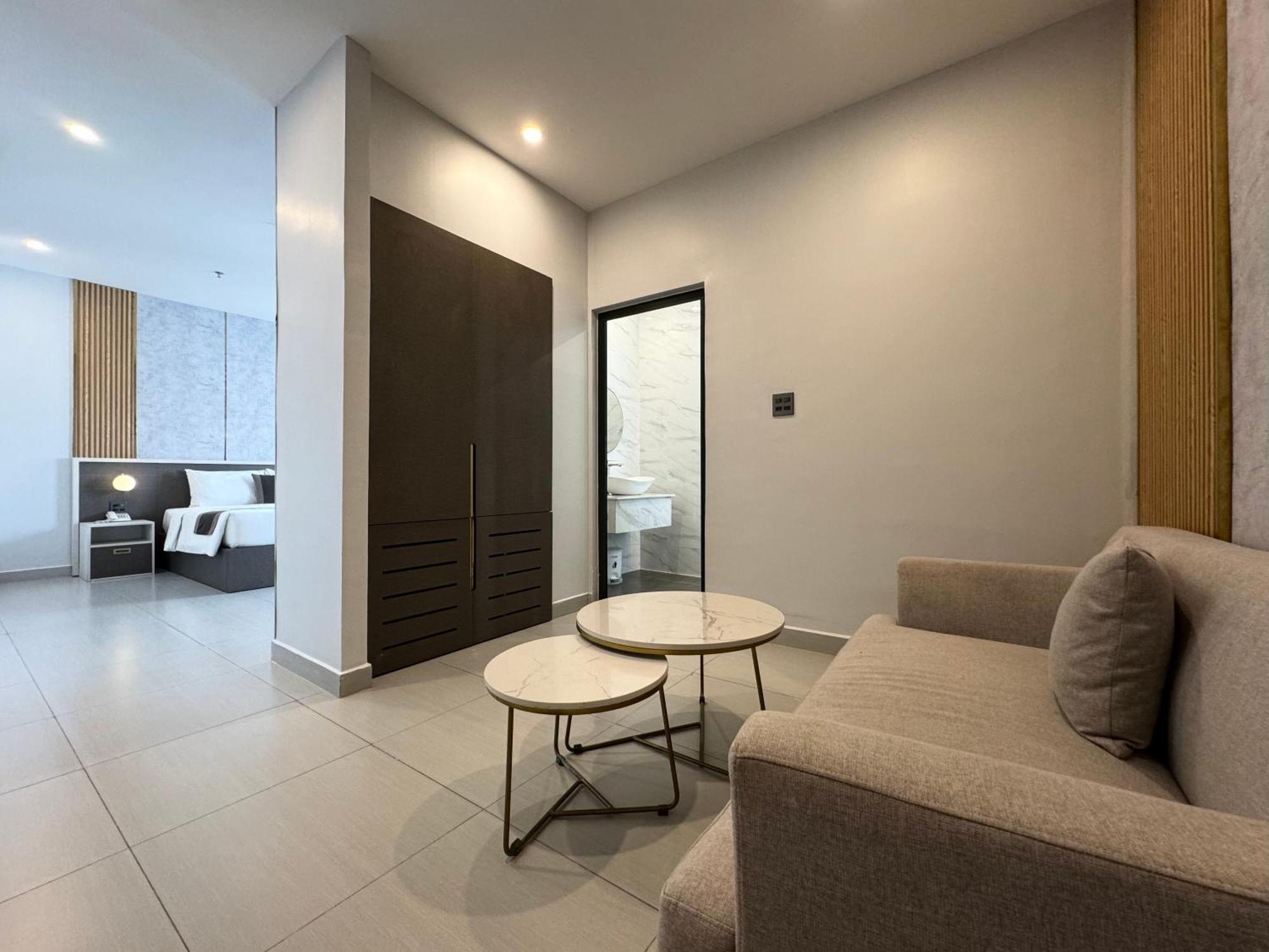 Lion 3 Hotel Кантхо Екстер'єр фото